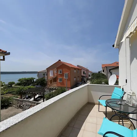 Bebob, No 3 Apartman Zadar